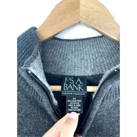 Jos A Bank Lambs Wool Mens Size XL Grey 1/4 Zip Neck Sweater Pullover - Picture 3 of 7